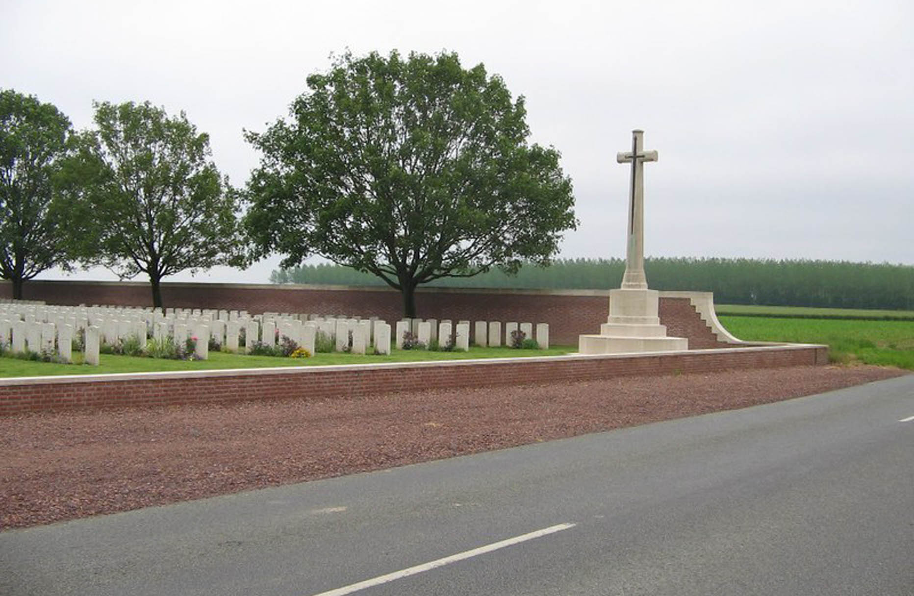 zoom_BEACON_CEMETERY__SAILLY-LAURETTE
