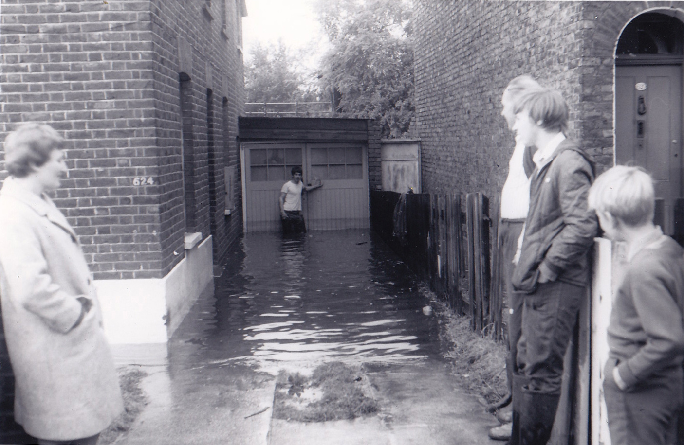 AG (Garratt Lane1968)